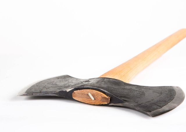 OldAuSable.com: Gränsfors Bruk Double Bit Throwing Axe